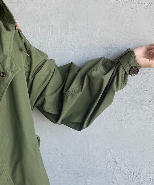 THE SHINZONE（ザ　シンゾーン）の「[THE SHINZONE/ザ シンゾーン] パークパーカー ミリタリーフードジャケット（ミリタリージャケット・レディース・カーキ・F）」の13枚目の写真