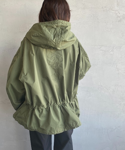 THE SHINZONE（ザ　シンゾーン）の「[THE SHINZONE/ザ シンゾーン] パークパーカー ミリタリーフードジャケット（ミリタリージャケット・レディース・カーキ・F）」の15枚目の写真