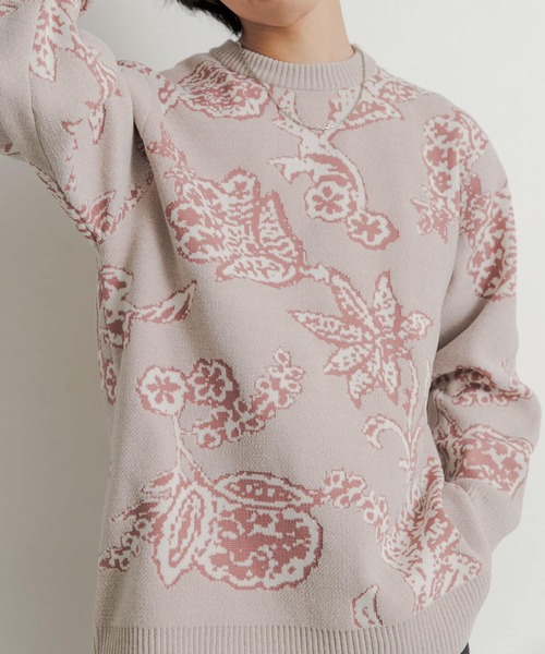 SENSE OF PLACE by URBAN RESEARCH（センスオブプレイスバイアーバンリサーチ）の「モールフラワークルーネックセーター（ニット/セーター・メンズ・ライトベージュ/ブラック/ブルー・LARGE/MEDIUM）」の7枚目の写真