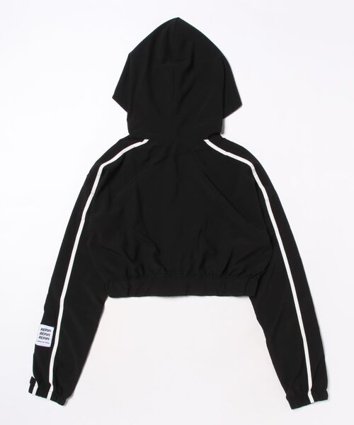 repipi armario（レピピ アルマリオ）の「【repipi armario / レピピアルマリオ】キッズ短丈ジップパーカー　ダンス　トレーニング（パーカー・キッズ・ホワイト/ブラック・140/150/160/170）」の10枚目の写真