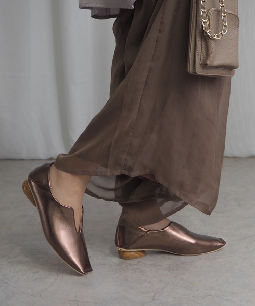 minia（ミニア）の「ウッドヒールメタリックバブーシュ（パンプス・レディース・ブラック/シルバー/ゴールド/ブロンズ・LL/S/M/L）」の8枚目の写真