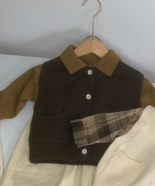 aimoha（アイモハ）の「【aimoha-KIDS-】子供服　パッチポケット付きニットベスト（ベスト・キッズ・チョコ/オフホワイト・90/100/110/120/130）」の2枚目の写真