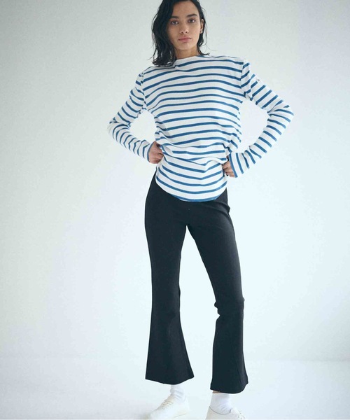 SEA(シー)の「ポンチ フレアパンツ(スラックス・レディース・ブラック・ONE SIZE)」の2枚目の写真