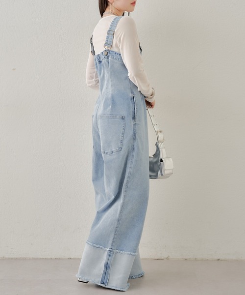 Chico（チコ）の「【2024SS】折り返しデニムオーバーオール（サロペット/オーバーオール・レディース・ネイビー/スカイブルー/ブルー・FREE）」の9枚目の写真