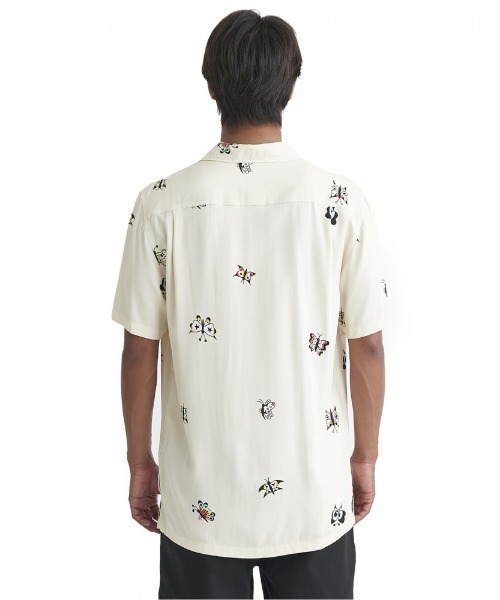 Quiksilver(クイックシルバー)の「POOL PARTY CASUAL SS/クイックシルバー半袖総柄シャツ(シャツ/ブラウス・メンズ・ブラック/ブルー/ブルー系その他/ベージュ・X-LARGE/SMALL/MEDIUM/LARGE)」の9枚目の写真