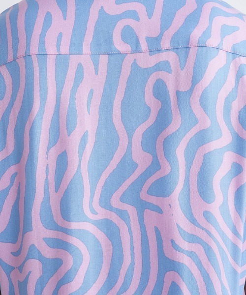 Quiksilver(クイックシルバー)の「POOL PARTY CASUAL SS/クイックシルバー半袖総柄シャツ(シャツ/ブラウス・メンズ・ブラック/ブルー/ブルー系その他/ベージュ・X-LARGE/SMALL/MEDIUM/LARGE)」の15枚目の写真
