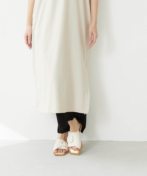 menue（メヌエ）の「エッジ スクエアトゥ フラットサンダル（サンダル・レディース・ブラック/アイボリー・LL/3L/L/M/S/SS）」の8枚目の写真