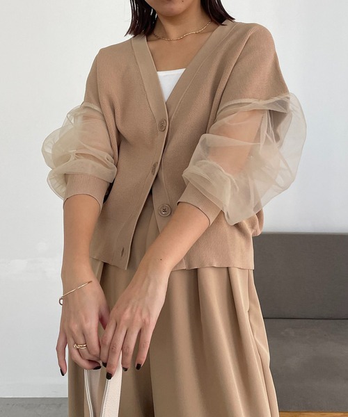 CAPRICIEUX LE'MAGE（カプリシューレマージュ）の「袖シアーカーディガン（カーディガン/ボレロ・レディース・ブラック/オフホワイト/ベージュ・FREE）」の9枚目の写真