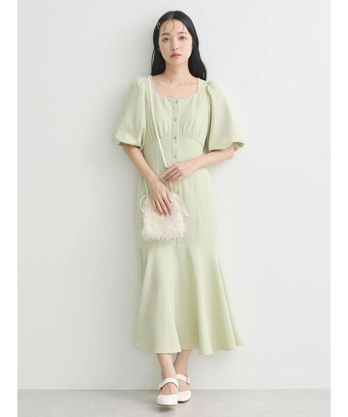 earth music&ecology（アースミュージックアンドエコロジー）の「フロントボタン裾フレアワンピース（ワンピース・レディース・ベージュ/ライトグリーン・M/S）」の8枚目の写真