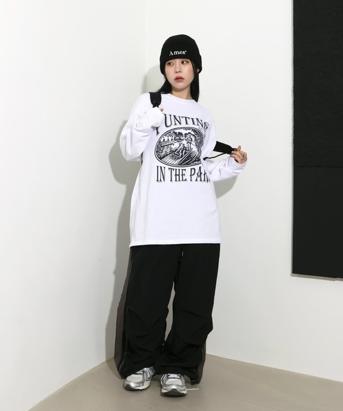 FOLLOWIN（フォロウィン）の「[UNISEX][6color][スポーティーブロックコアルック]ナイロンサイドラインストリングトラックワイドパンツ（その他パンツ・レディース・ベージュ/ブラウン/チャコールグレー/ブラック/カーキ/ライトブルー・FREE）」の10枚目の写真
