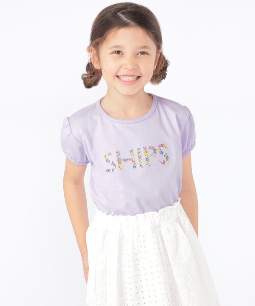 SHIPS(シップス)の「SHIPS KIDS:100~130cm / ガーリー 刺繍 ロゴ TEE(Tシャツ/カットソー・キッズ・オフホワイト/ダークラベンダー・100/110/120/130)」の2枚目の写真