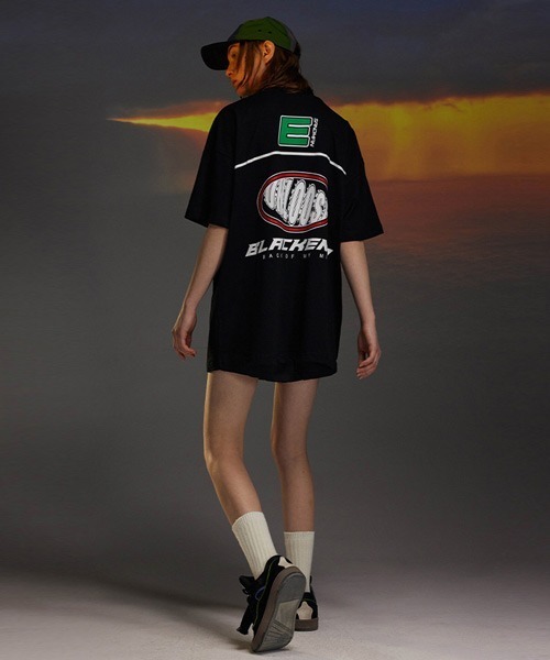 Ressaca(レサーカ)の「オーバーサイズ レーシングプリントTシャツ ブロークコア(Tシャツ/カットソー・メンズ・ホワイト/ブラック・XL/L/M/S)」の13枚目の写真