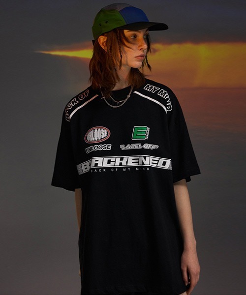 Ressaca(レサーカ)の「オーバーサイズ レーシングプリントTシャツ ブロークコア(Tシャツ/カットソー・メンズ・ホワイト/ブラック・XL/L/M/S)」の3枚目の写真