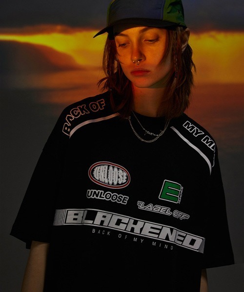 Ressaca(レサーカ)の「オーバーサイズ レーシングプリントTシャツ ブロークコア(Tシャツ/カットソー・メンズ・ホワイト/ブラック・XL/L/M/S)」の7枚目の写真
