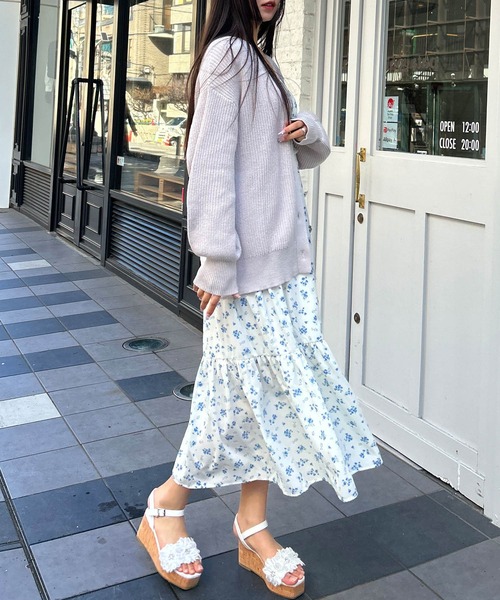 INGNI(イング)の「肩リボン花柄ティアードワンピース(ワンピース・レディース・ブラック/オフホワイト・M)」の4枚目の写真