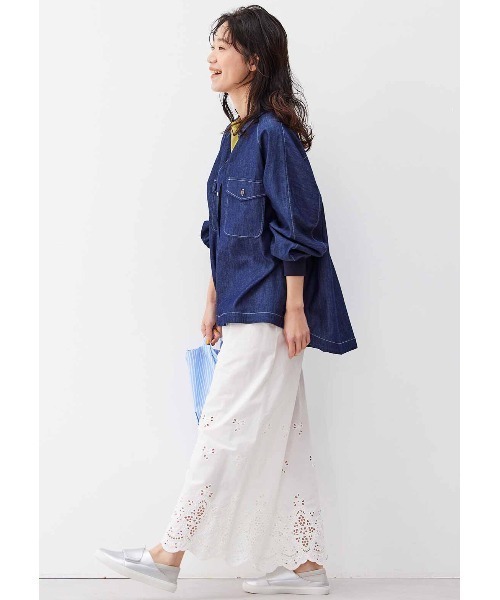 Live in comfort(リブインコンフォート)の「リブ イン コンフォート フルオープンで脱ぎ履きらくらく!履き心地抜群なきれいめスニーカー(スニーカー・レディース・ブラック/シルバー・6/4/1/2/3/5)」の7枚目の写真