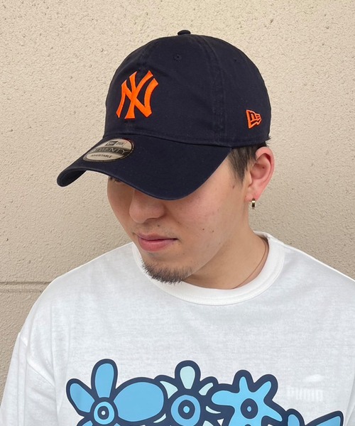 NEW ERA（ニューエラ）の「NEW ERA/ニューエラ キャップ 9TWENTY クロスストラップ カスタムカラー ニューヨーク・ヤンキース 14324552（キャップ・メンズ・オレンジ/パープル/ピンク系1/ピンク系2/ベージュ/ネイビー系1/オレンジ系その他/ネイビー系2・FREE）」の3枚目の写真