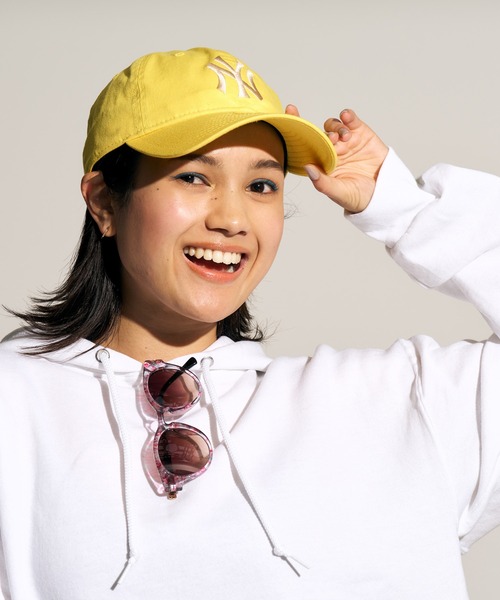 NEW ERA（ニューエラ）の「NEW ERA/ニューエラ キャップ 9TWENTY クロスストラップ カスタムカラー ニューヨーク・ヤンキース 14324552（キャップ・メンズ・オレンジ/パープル/ピンク系1/ピンク系2/ベージュ/ネイビー系1/オレンジ系その他/ネイビー系2・FREE）」の19枚目の写真