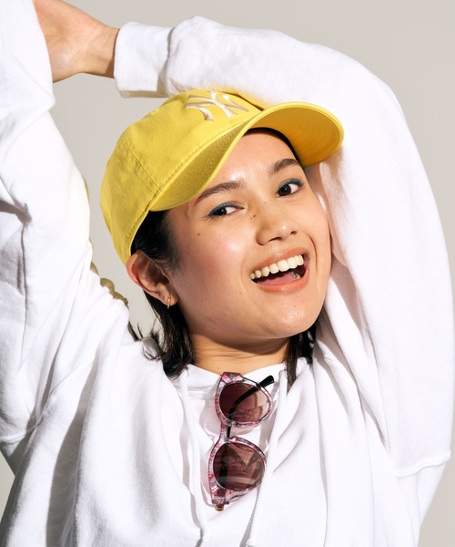 NEW ERA（ニューエラ）の「NEW ERA/ニューエラ キャップ 9TWENTY クロスストラップ カスタムカラー ニューヨーク・ヤンキース 14324552（キャップ・メンズ・オレンジ/パープル/ピンク系1/ピンク系2/ベージュ/ネイビー系1/オレンジ系その他/ネイビー系2・FREE）」の21枚目の写真