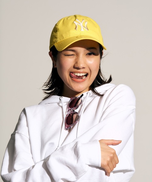 NEW ERA（ニューエラ）の「NEW ERA/ニューエラ キャップ 9TWENTY クロスストラップ カスタムカラー ニューヨーク・ヤンキース 14324552（キャップ・メンズ・オレンジ/パープル/ピンク系1/ピンク系2/ベージュ/ネイビー系1/オレンジ系その他/ネイビー系2・FREE）」の22枚目の写真