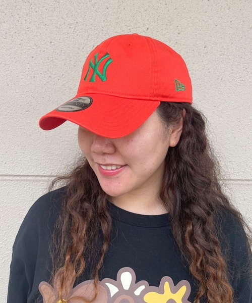 NEW ERA（ニューエラ）の「NEW ERA/ニューエラ キャップ 9TWENTY クロスストラップ カスタムカラー ニューヨーク・ヤンキース 14324552（キャップ・メンズ・オレンジ/パープル/ピンク系1/ピンク系2/ベージュ/ネイビー系1/オレンジ系その他/ネイビー系2・FREE）」の18枚目の写真