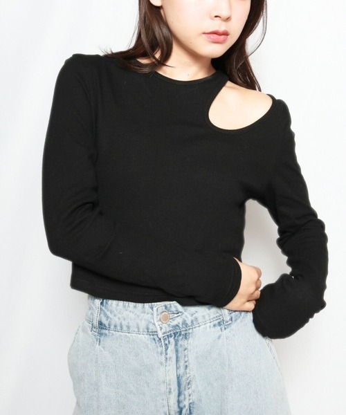 sevens(セブンズ)の「【sevens】サイドカットアウトトップス(Tシャツ/カットソー・レディース・ブラック/ホワイト/グリーン・FREE)」の9枚目の写真