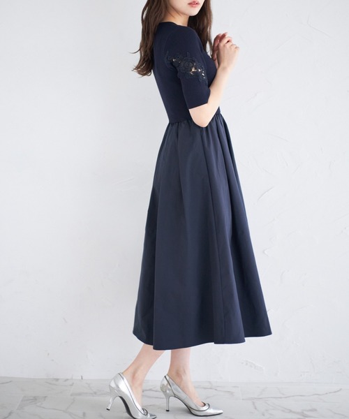 tocco closetフラワー刺繍スリーブリブニットタフタドッキングワンピース フラワー刺繍スリーブリブニット×タフタドッキングワンピース
