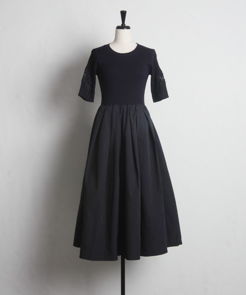 tocco closetフラワー刺繍スリーブリブニットタフタドッキングワンピース フラワー刺繍スリーブリブニット×タフタドッキングワンピース