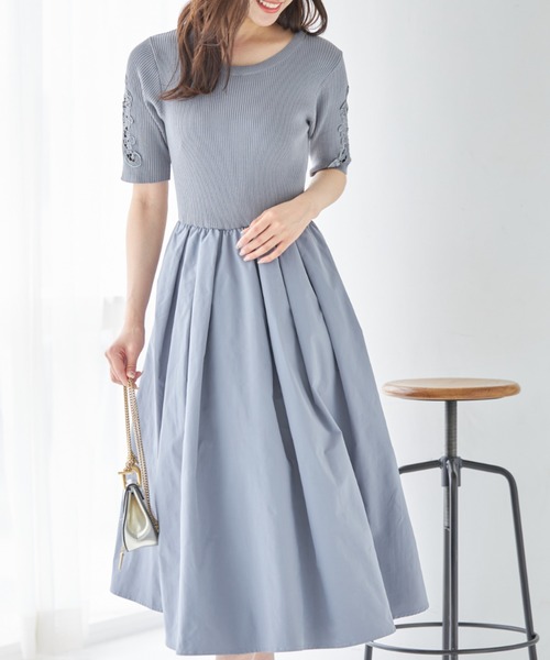tocco フラワー刺繍スリーブリブニット×タフタドッキングワンピース フラワー刺繍スリーブリブニット×タフタドッキングワンピース
