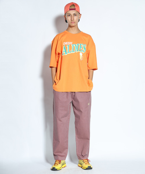 ALDIES(アールディーズ)の「Cheer Big T / チアービッグT(Tシャツ/カットソー・メンズ・ホワイト/オレンジ/ブラック・FREE)」の13枚目の写真