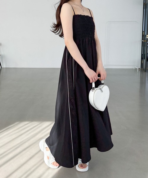 Heather（ヘザー）の「ラインレースシャーリングキャミワンピース　118751（ワンピース・レディース・ホワイト/ネイビー/ブラック・FREE）」の2枚目の写真