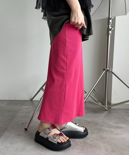 apres jour mignon(アプレジュールミニョン)の「シュエットリブスカート【ZOZOTOWN限定アイテム】(スカート・レディース・レッド/ピンク/杢グレー/ブルー/パープル/イエロー/ブラック/アイボリー・X-LARGE/SMALL/MEDIUM)」の7枚目の写真