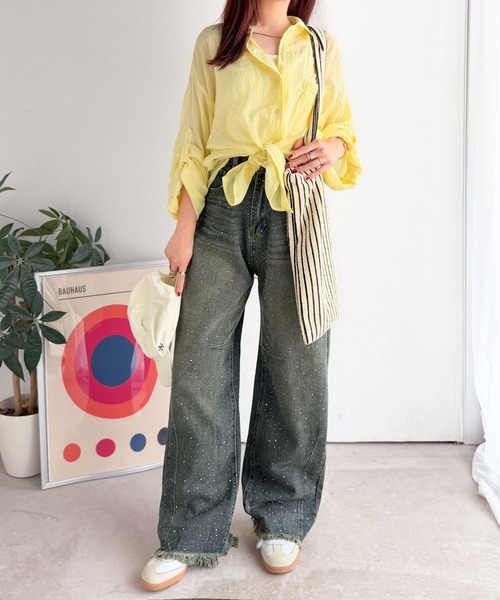 mily bilet(ミウィビレット)の「《ブルー予約受付中!》【mily bilet】動くたび、キラキラ輝くオーロラストーンが主役。ヴィンテージライクカーブデニムパンツ(デニムパンツ・レディース・ブルー/その他1/ブラック・X-LARGE/SMALL/MEDIUM/LARGE)」の11枚目の写真