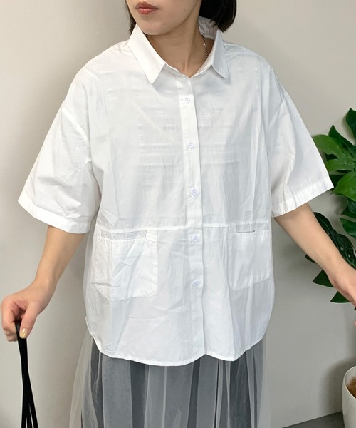 CRB(シーアールビー)の「バックフリル半袖シャツ(シャツ/ブラウス・レディース・ベージュ/ピンク/ライトグリーン/オフホワイト・F)」の15枚目の写真