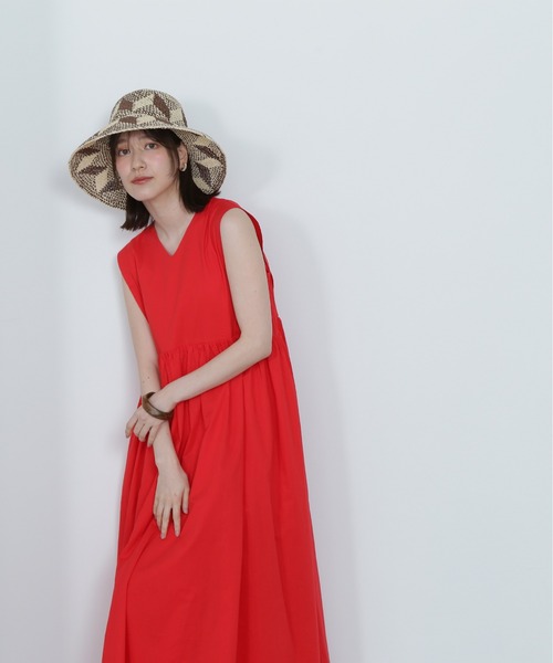 N.（N. Natural Beauty Basic）（エヌエヌナチュラルビューティーベーシック）の「◆コットンボイルVネックボリュームワンピース（ワンピース・レディース・レッド/ロイヤルブルー/ブラック・SMALL/MEDIUM）」の19枚目の写真