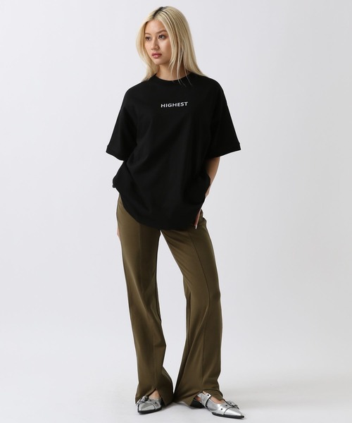 FOREVER 21（フォーエバー トゥエンティーワン）の「【2024SS】カットフレアパンツ（その他パンツ・レディース・カーキ/ブラック・MEDIUM/SMALL）」の13枚目の写真