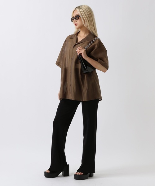 FOREVER 21（フォーエバー トゥエンティーワン）の「【2024SS】カットフレアパンツ（その他パンツ・レディース・カーキ/ブラック・MEDIUM/SMALL）」の17枚目の写真