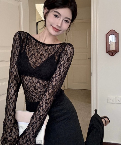 Achic(アシック)の「レースシアートップス(Tシャツ/カットソー・レディース・ホワイト/ブラック・M)」の16枚目の写真