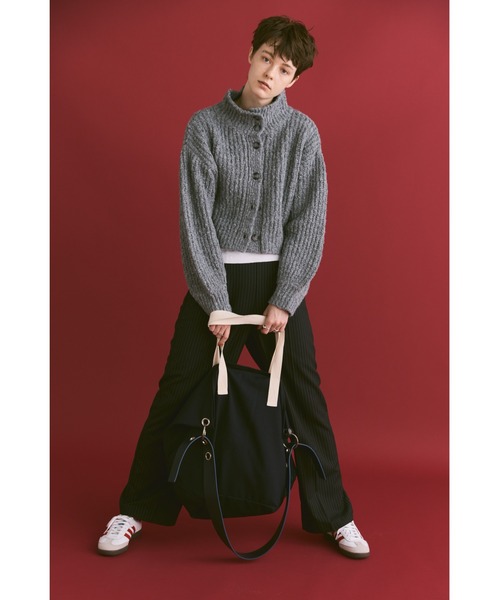 un/neu（アンノイ）の「フェイクレザーコンビスーパーBIGトート