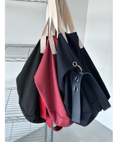 新品❗️ un/neu フェイクレザーコンビスーパーBIGトート アンノイ 黒 un/neu（アンノイ）の「フェイクレザーコンビスーパーBIGトート