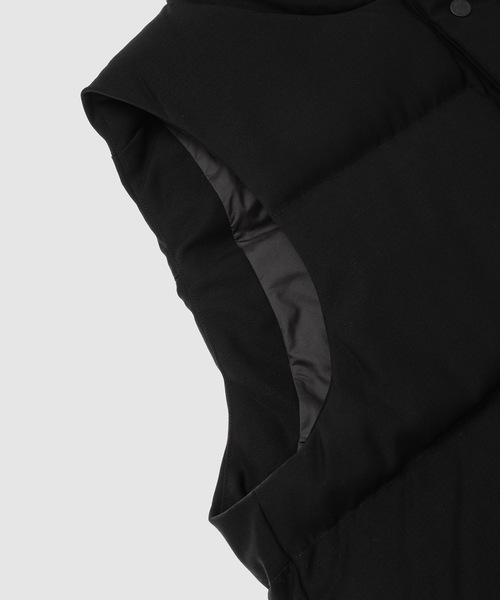 DIGAWEL(ディガウェル)の「STLTH Puffer Vest (F/CE.×DIGAWEL)(ベスト・メンズ・ブラック・2)」の4枚目の写真