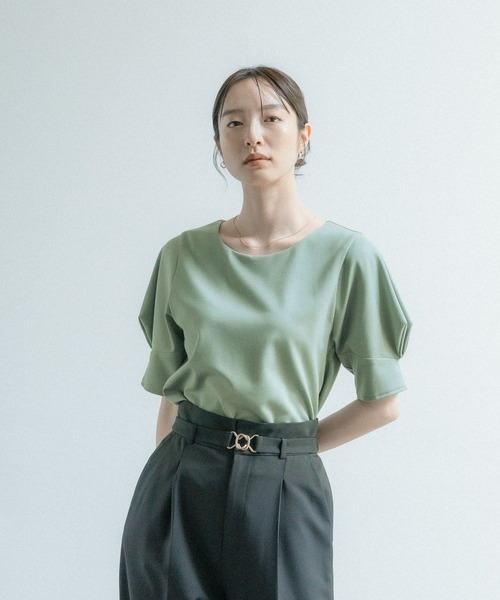 Andemiu（アンデミュウ）の「ソデタックカット134914（Tシャツ/カットソー・レディース・オフホワイト/ブラック/ブラウン/グリーン/ネイビー・FREE）」の10枚目の写真