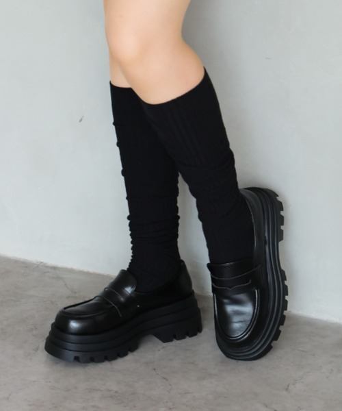 VIVIAN（ヴィヴィアン）の「厚底トラックソールローファー（ローファー・レディース・ブラック/シルバー・S/M/L/LL）」の16枚目の写真