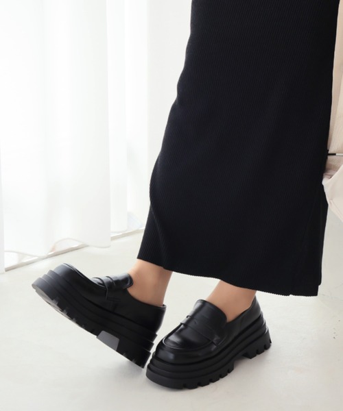 VIVIAN（ヴィヴィアン）の「厚底トラックソールローファー（ローファー・レディース・ブラック/シルバー・S/M/L/LL）」の15枚目の写真