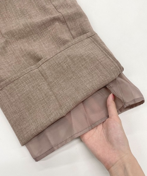 Futier land（フューティアランド）の「【低身長向け商品】リネンライクベアトップサロペット（サロペット/オーバーオール・レディース・アイボリー/ブラック/グレイッシュベージュ・FREE）」の8枚目の写真