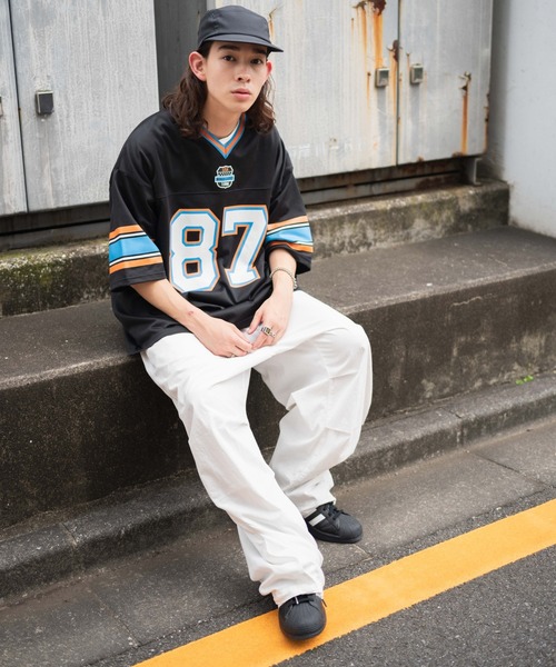 WEGO（ウィゴー）の「WEGO/ナンバリングホッケーTシャツ（Tシャツ/カットソー・メンズ・ブラック/グレー・MEDIUM/LARGE）」の18枚目の写真