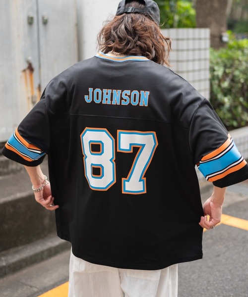 WEGO（ウィゴー）の「WEGO/ナンバリングホッケーTシャツ（Tシャツ/カットソー・メンズ・ブラック/グレー・MEDIUM/LARGE）」の22枚目の写真