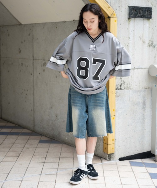 WEGO（ウィゴー）の「WEGO/ナンバリングホッケーTシャツ（Tシャツ/カットソー・メンズ・ブラック/グレー・MEDIUM/LARGE）」の16枚目の写真