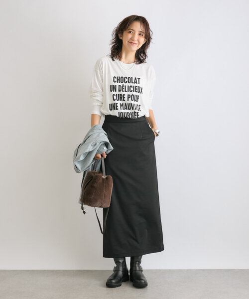 RIVE DROITE（リヴドロワ）の「【コーデのポイントに】CHOCOLATロンTee（Tシャツ/カットソー・レディース・ホワイト/ブラック/ブラウン・FREE）」の5枚目の写真