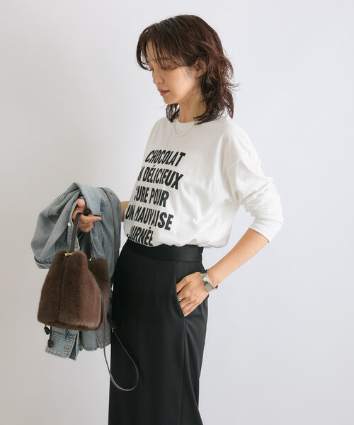 RIVE DROITE（リヴドロワ）の「【コーデのポイントに】CHOCOLATロンTee（Tシャツ/カットソー・レディース・ホワイト/ブラック/ブラウン・FREE）」の9枚目の写真